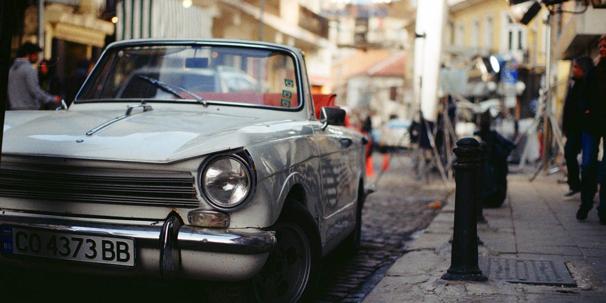 george-bonev-EhbVpparKE8-unsplash auto huren Sittard